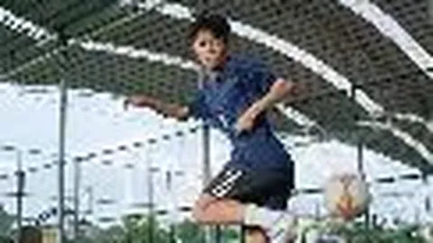 宋凯两地奔波，并行指导国足与U22赛事