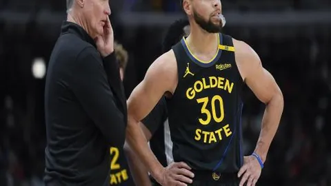 斯洛特坦言：七战六负，我承担责任，球队巅峰状态未激发